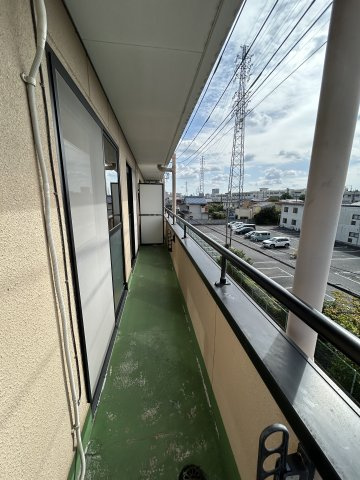 【グランパレのバルコニー】