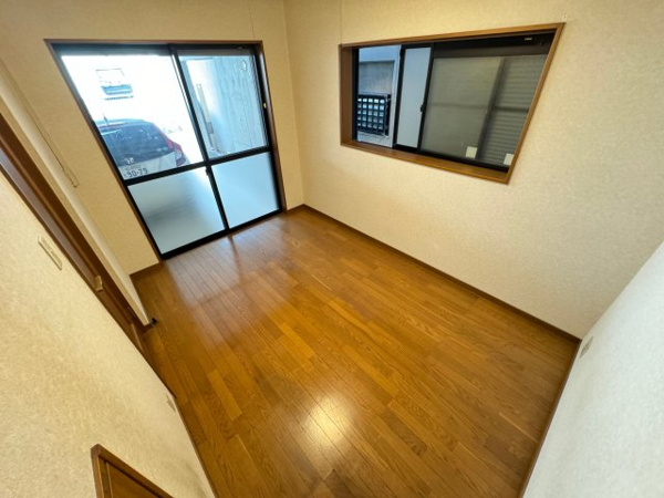 【豊中市玉井町戸建ての居間】