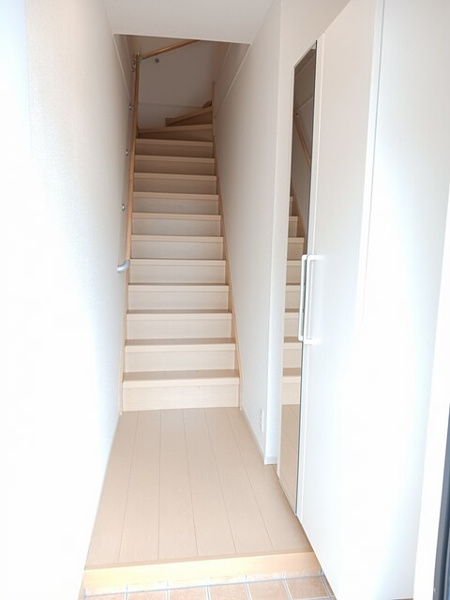 オリーブハウスの玄関