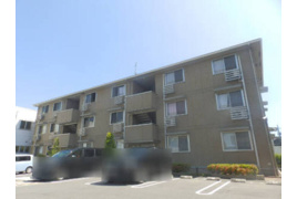 クリスタルガーデンⅤの外観