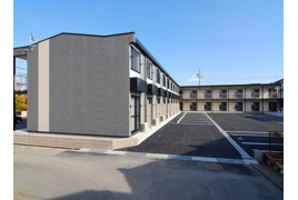 アヴァン鈴鹿の外観