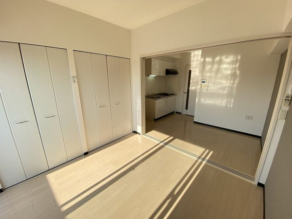 CITY SPIRE鶴見(セントアミー鶴見)の居間