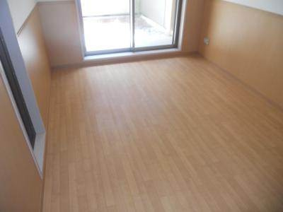 珠光ビル四条大宮Ⅱの居間