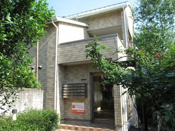 セレンディ・ピティの画像