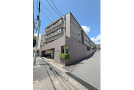 ウィスタリア星ヶ丘の外観