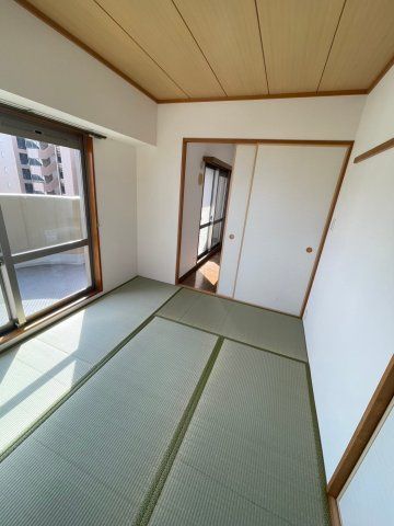 リベールシティ北梅田グランシャリオの和室