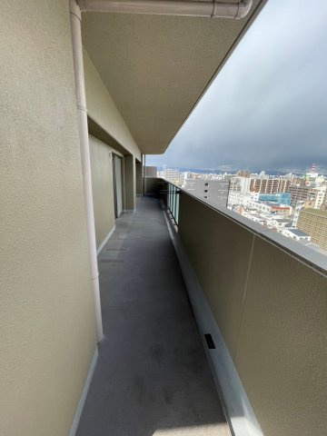 リベールシティ北梅田グランシャリオのバルコニー