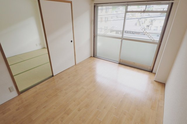 【レジデンスウエキの寝室】