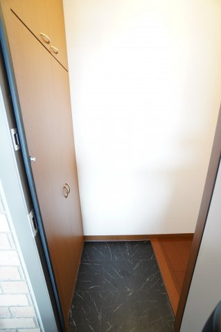 アークパレスの玄関