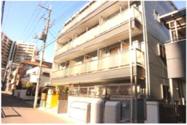モンターナ元町の外観