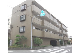 グランピア長居公園駐車場(屋根)の外観