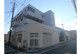 川口市西川口のマンションの外観