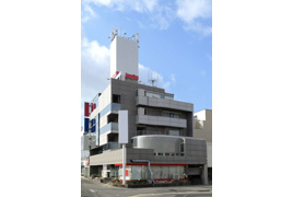 ワークステージ西宮の外観
