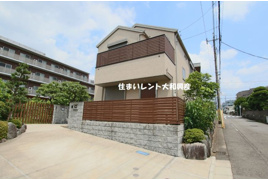 森野2丁目貸家の外観