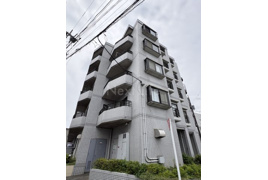 コスモ拝島の外観