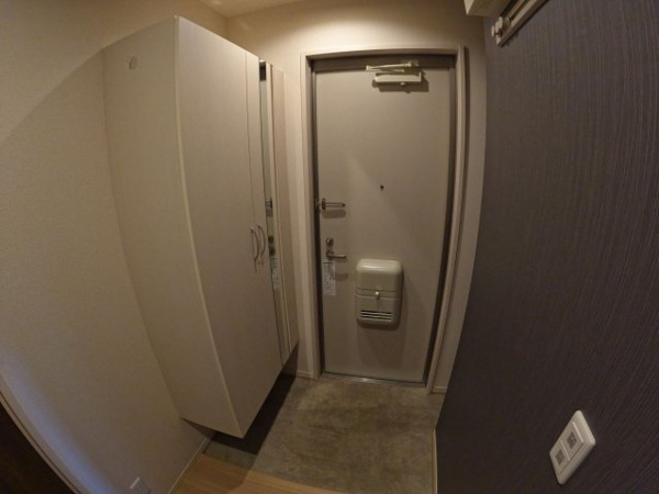 【プレミアム十番館の玄関】