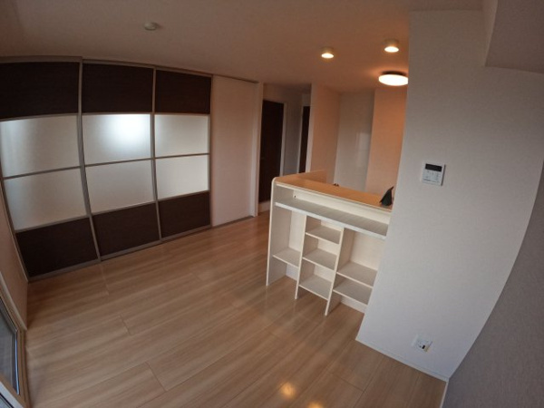 【プレミアム十番館の居間】