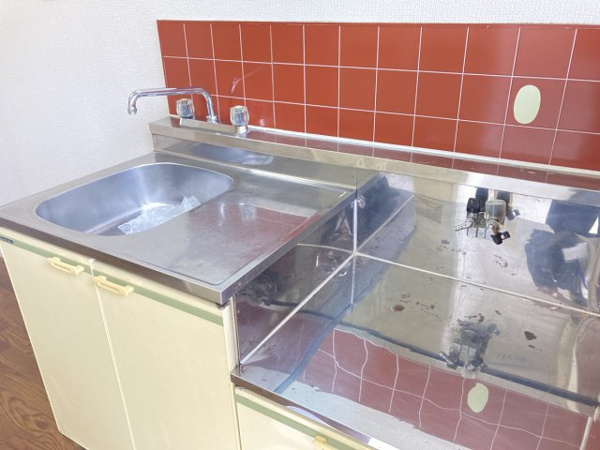 【ストリーム津島のキッチン】