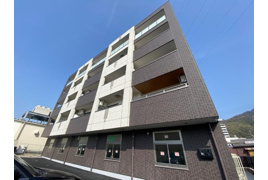 メゾンさくら緑井の外観