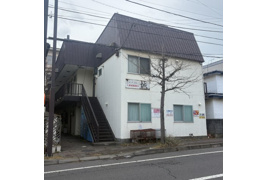 マンション城の外観
