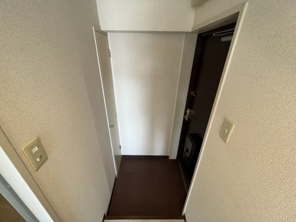 マサキハイムの玄関