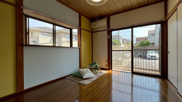 ロゼ・YANAGIMURAの洋室