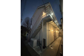 相模原市中央区すすきの町のアパートの外観