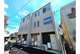 カルカソンヌ立川の外観