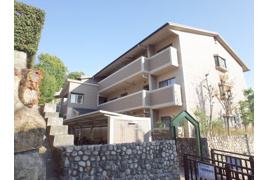 メルベーユ朝日ヶ丘の外観