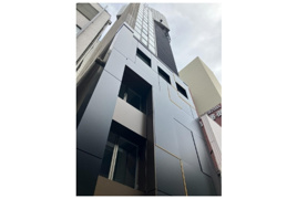 ウィーブホンマチの外観