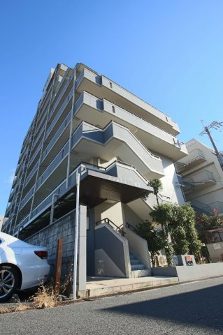 メゾンエイコー瀬田の外観