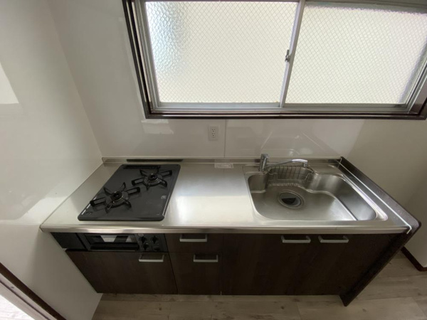 【大横マンションのキッチン】