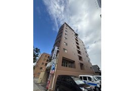 Royal Centuryの外観