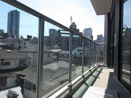 シティハウス四谷三丁目のバルコニー