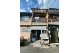 守口市大日町3丁目借家5戸1の向かって左2番目の外観