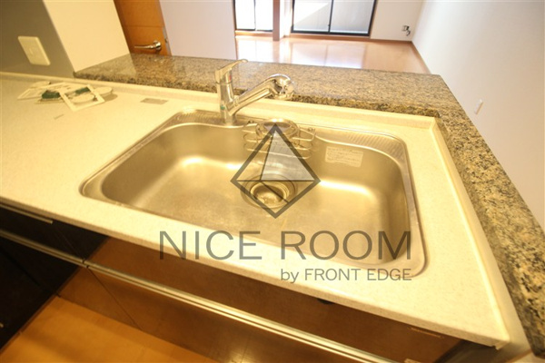 リーガル四ツ橋立売堀Ⅱのキッチン