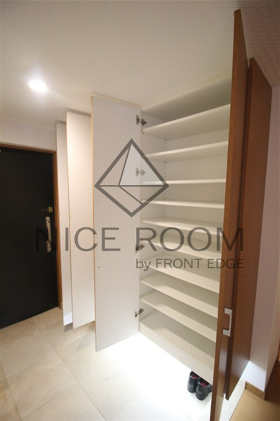 リーガル四ツ橋立売堀Ⅱの収納