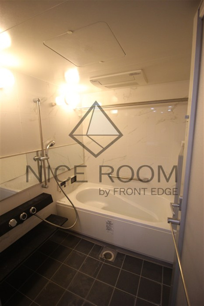 リーガル四ツ橋立売堀Ⅱの浴室