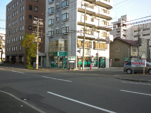 大通南８マンションの外観