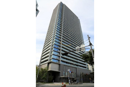 ザ・セントラルマークタワーの外観