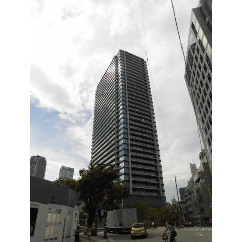 【ザ・セントラルマークタワーの駐車場】