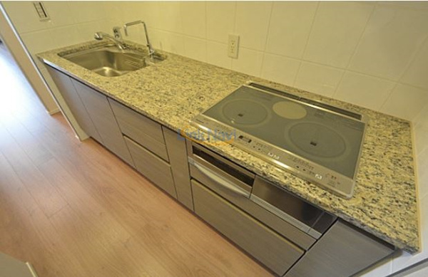 【ザ・セントラルマークタワーのキッチン】