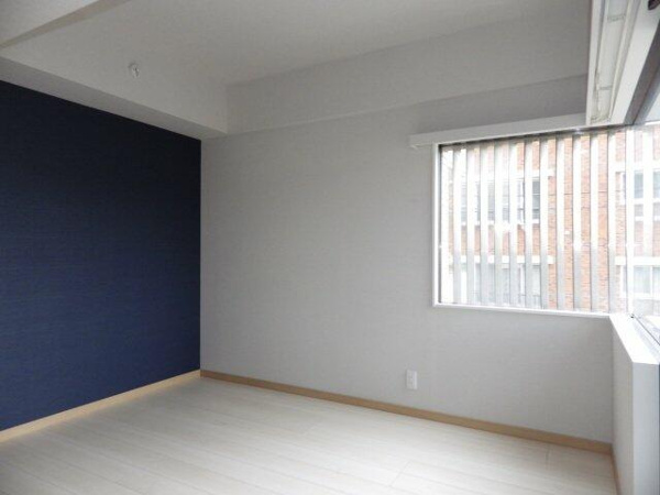 トーカンマンション深沢の居間