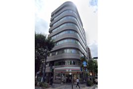 THE CROSS 日本橋人形町の外観