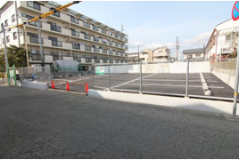 上ノ島(B)駐車場の外観