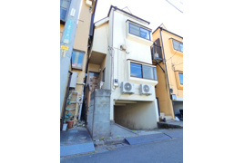 立川市一番町の戸建ての外観