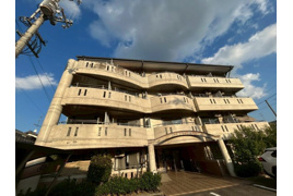 アーバンヴィラ松神子の外観