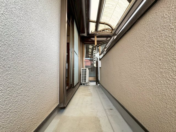 【吹田市寿町2丁目貸家のバルコニー】