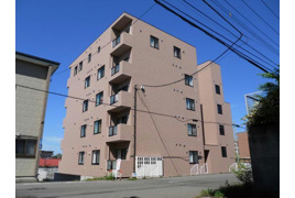 ヴォール中島の外観