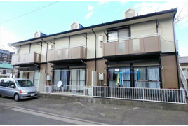 ファミネスの外観